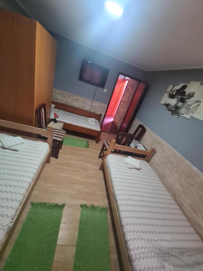 Rooms " Simke " II Суботица Екстериор снимка